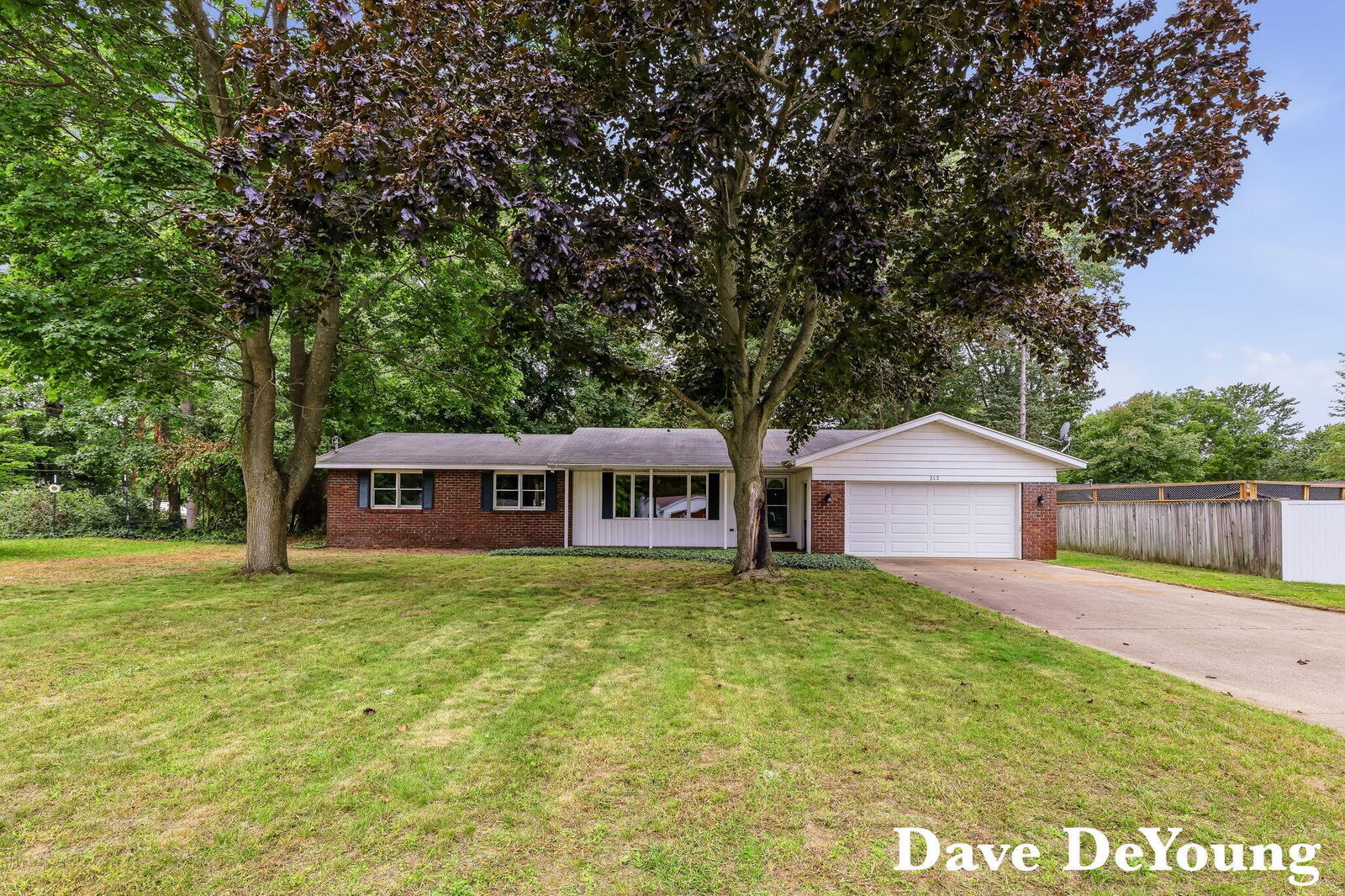 Property Photo: 212 159th Avenue MI 49424