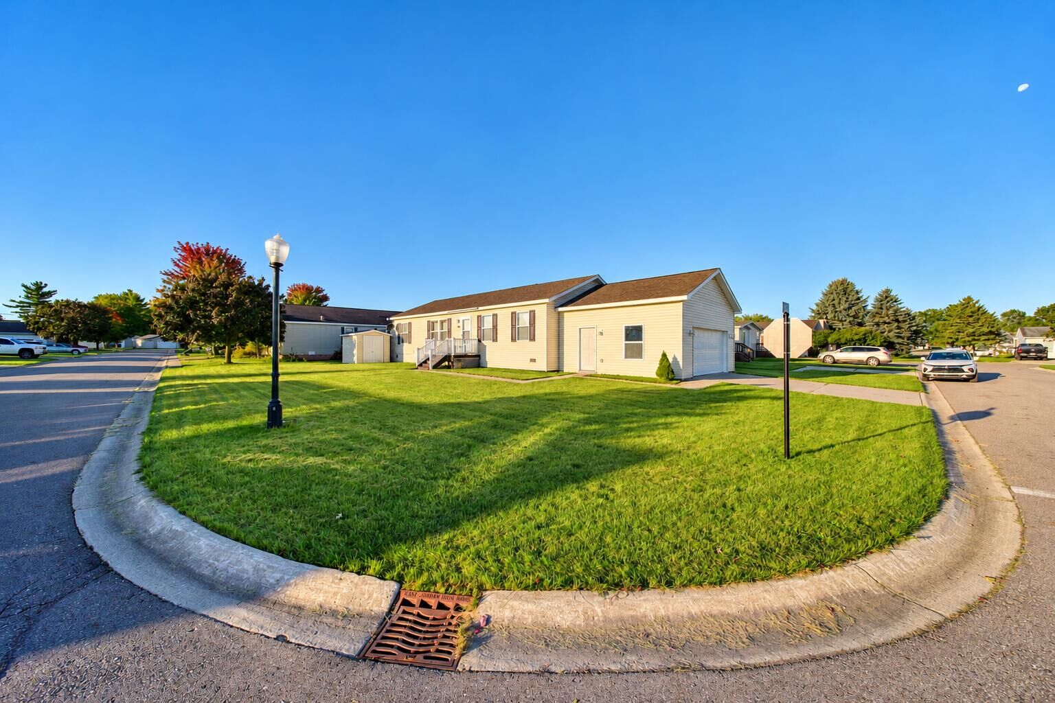 Property Photo:  1055 Cambry Circle  MI 49240 