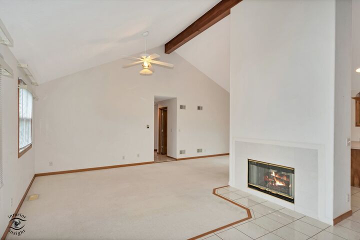 Property Photo:  407 Sorin Circle  IL 60950 