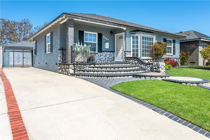 Property Photo:  6209 Elsa Street  CA 90713 
