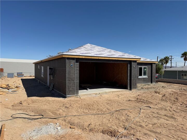 Property Photo:  620 Windy Pass  CA 92311 