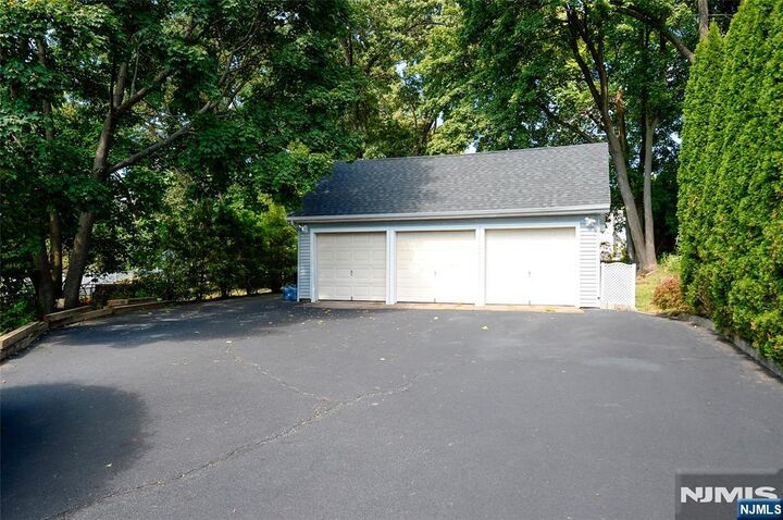 Property Photo:  45 Hill Street  NJ 07432 