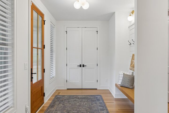 Property Photo:  363 Woodlawn Avenue  MN 55105 