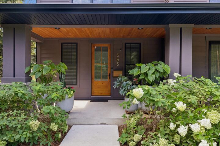 Property Photo: 363 Woodlawn Avenue MN 55105