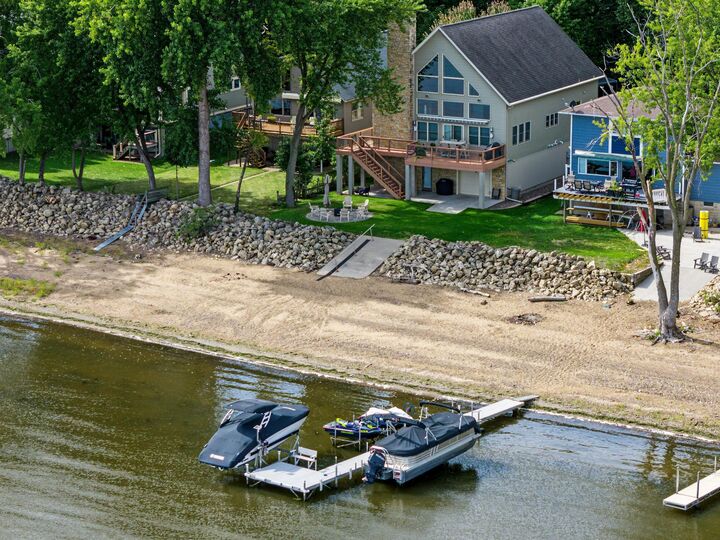 Property Photo: 600 Central Point Road MN 55041