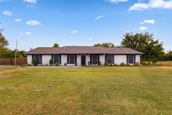 Property Photo:  804 Laurence Drive  TX 75032 