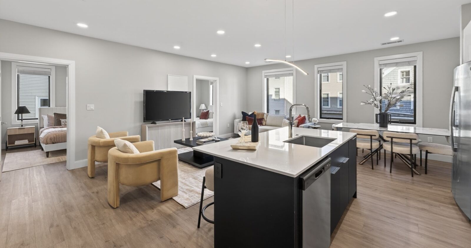 Property Photo: 656 Saratoga 310 MA 02128