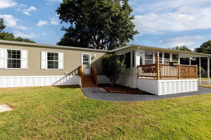 Property Photo:  18 Candlelight Dr  MA 02360 