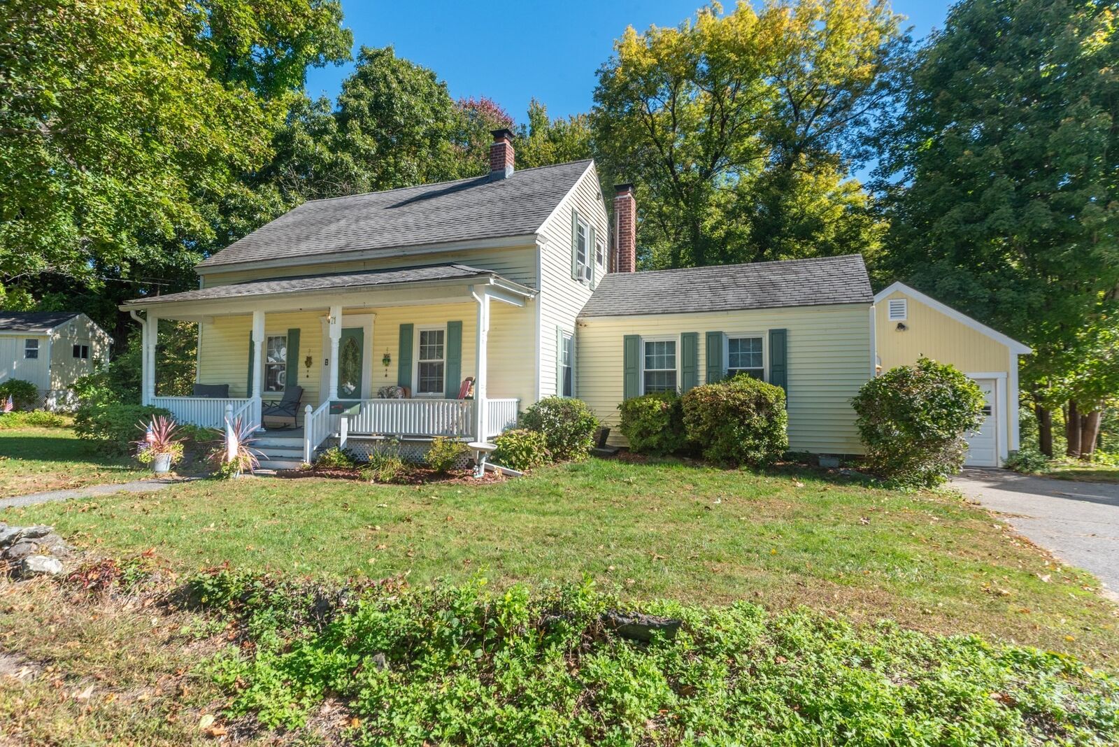 Property Photo:  71 School St  MA 01532 