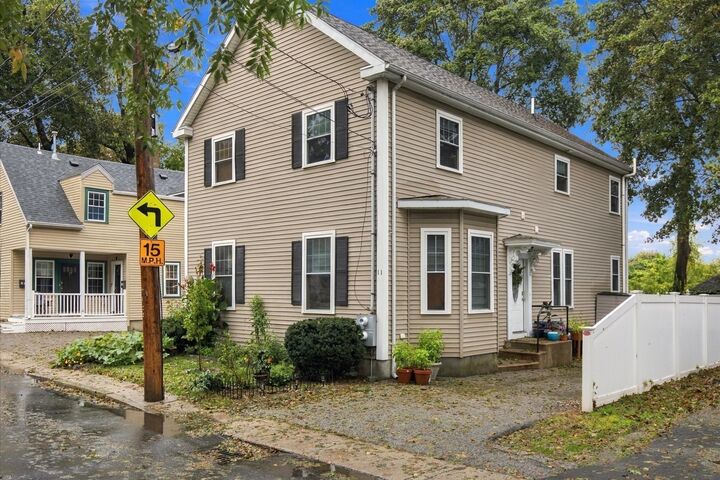 Property Photo: 11-13 Rushmore St 11 MA 02135