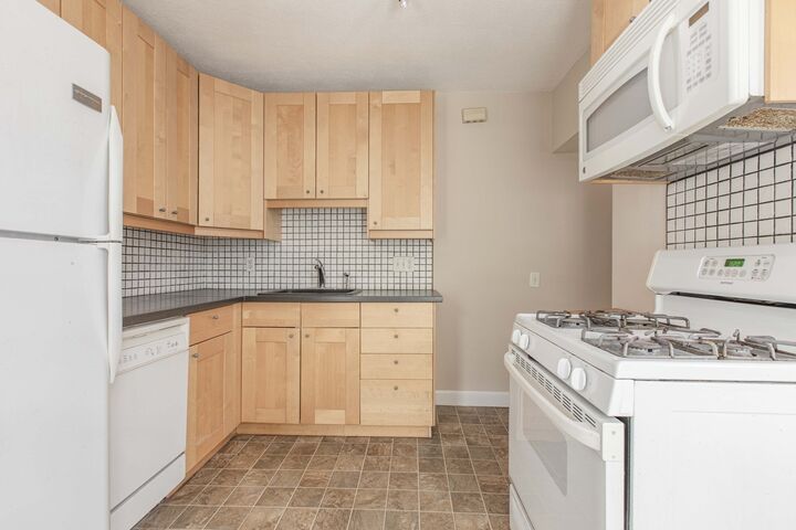 Property Photo: 27-29 Lake Street MA 02474