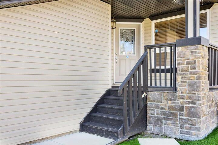Property Photo:  209 Crystal Green Point  AB T1S 2K7 