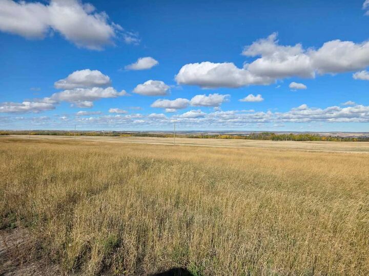 Property Photo: E-30-72-4 W6 AB T8X 4M3