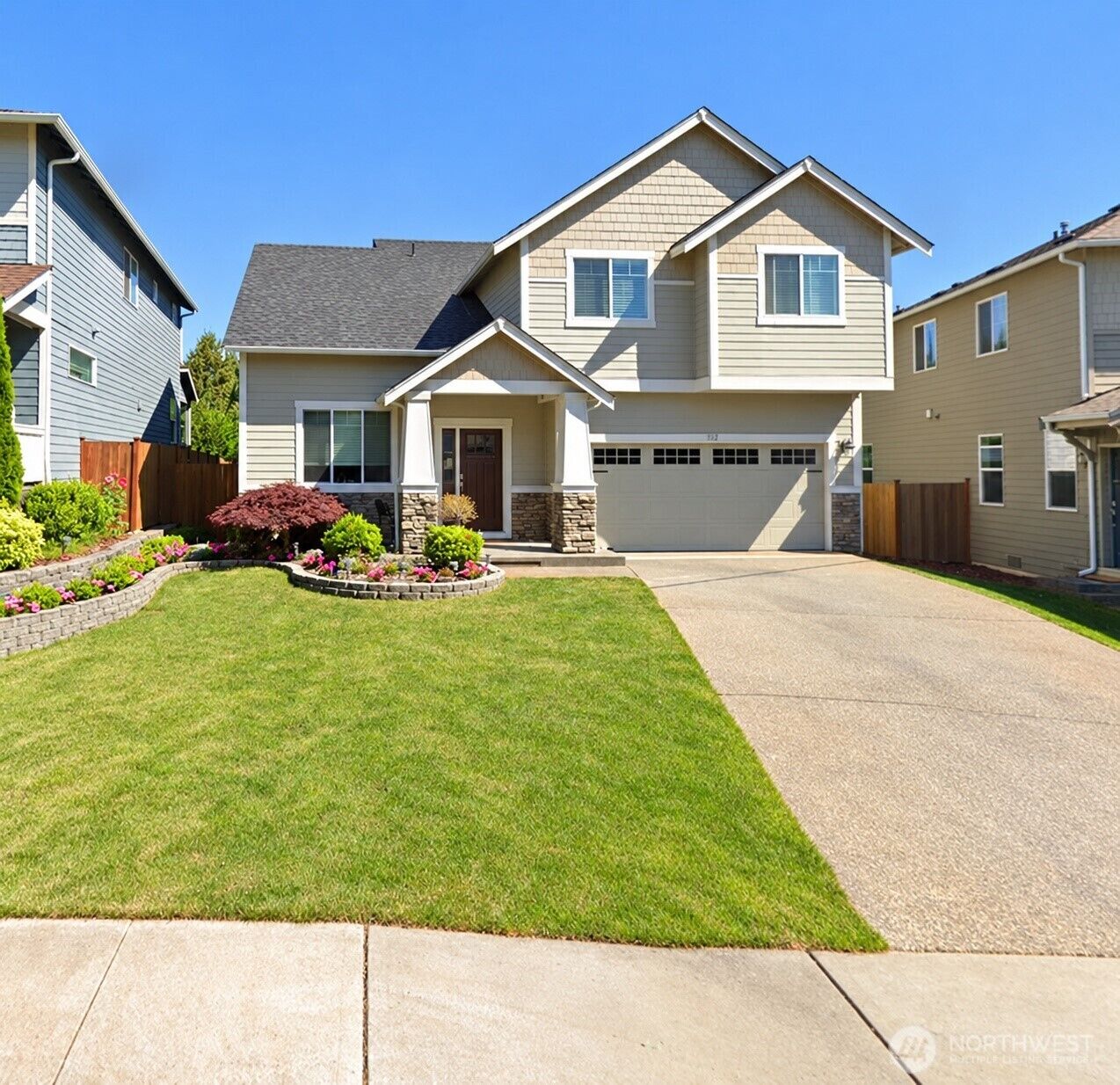 Property Photo: 1112 SW 338th Street WA 98023