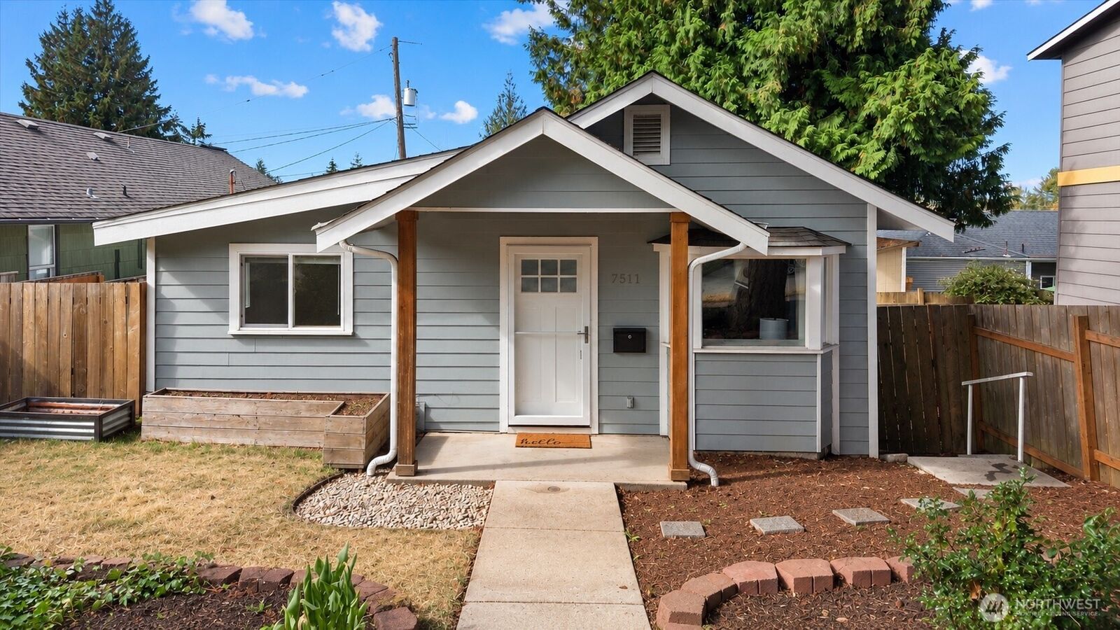 Property Photo: 7511 13th Avenue SW WA 98106
