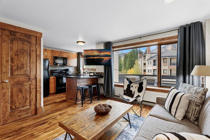 Property Photo:  535 S Park Avenue 210  CO 80424 