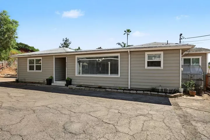 Property Photo: 4135 N Cordoba Ave CA 91977