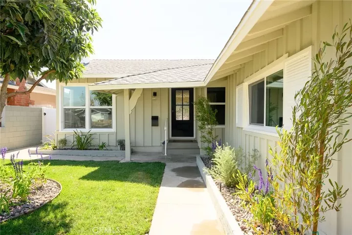 Property Photo: 2306 W 180th St CA 90504