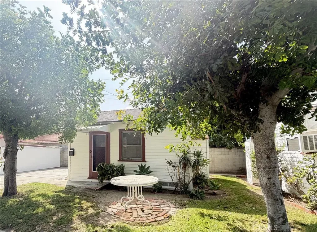 Property Photo: 3817 Ivar Avenue CA 91770
