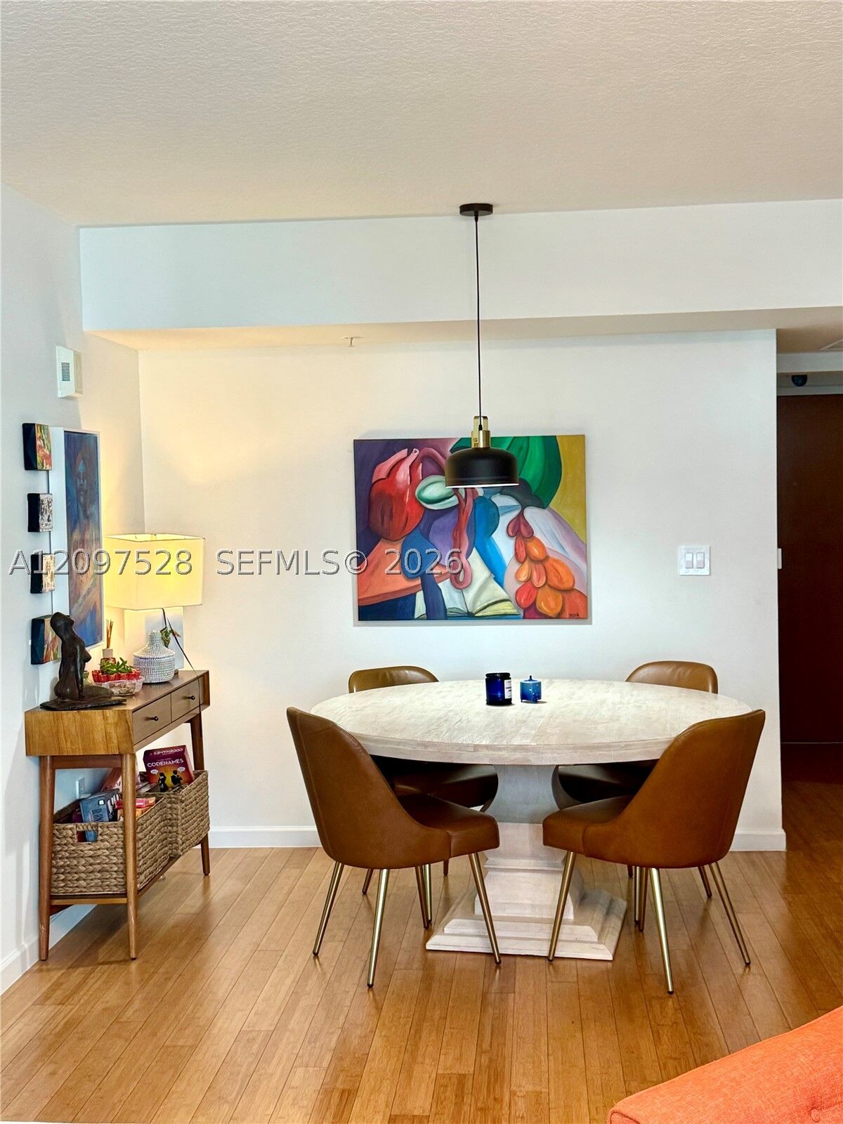 Property Photo:  31 SE 5th St 1708  FL 33131 