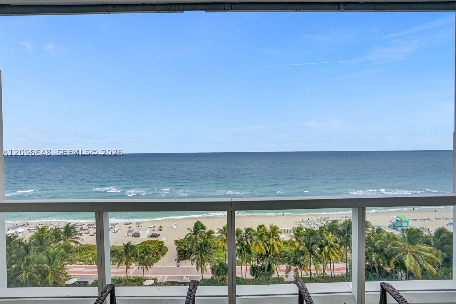 Property Photo:  4391 Collins Ave 913/914  FL 33140 