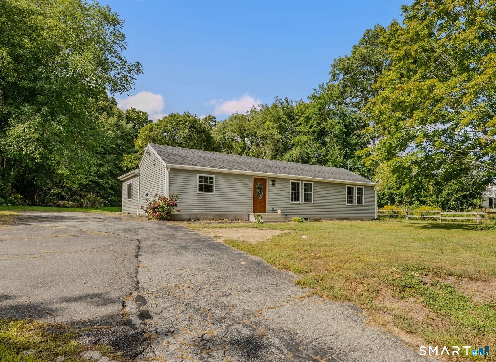Property Photo: 520 Boston Post Road CT 06385