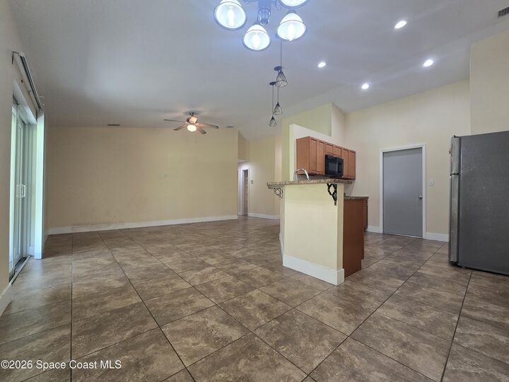 Property Photo:  1624 Espejo Street SE  FL 32909 