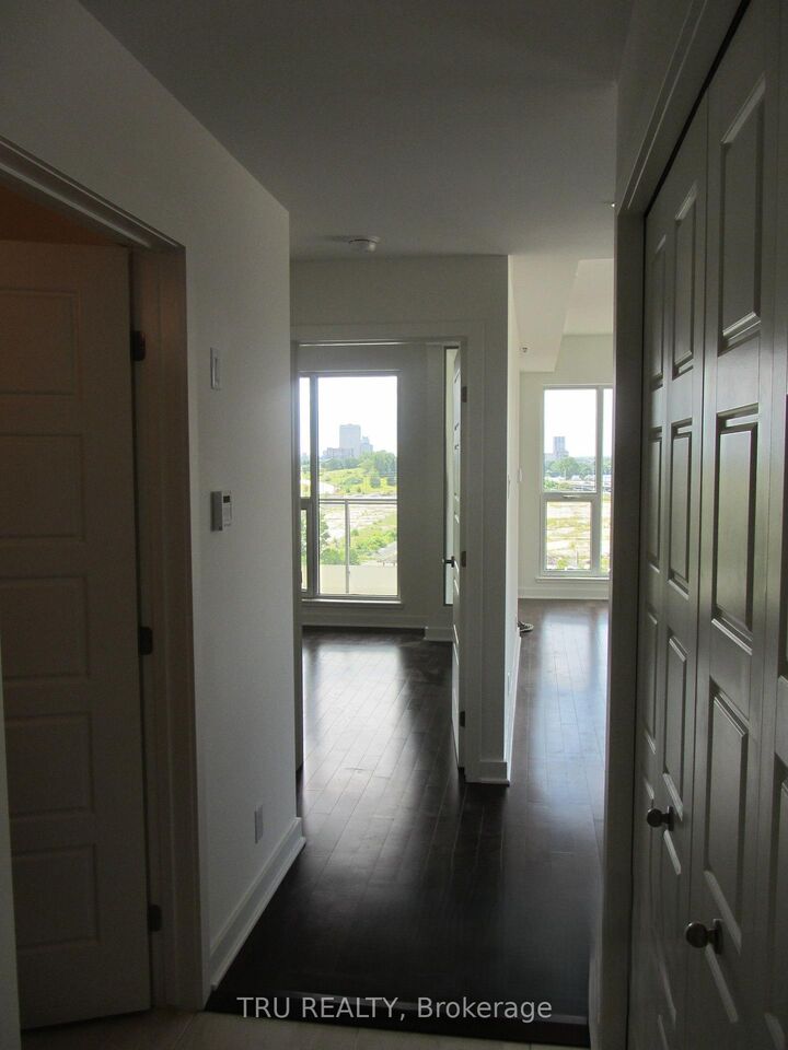 Property Photo: 300C Lett Street 706 ON K1R 0A7