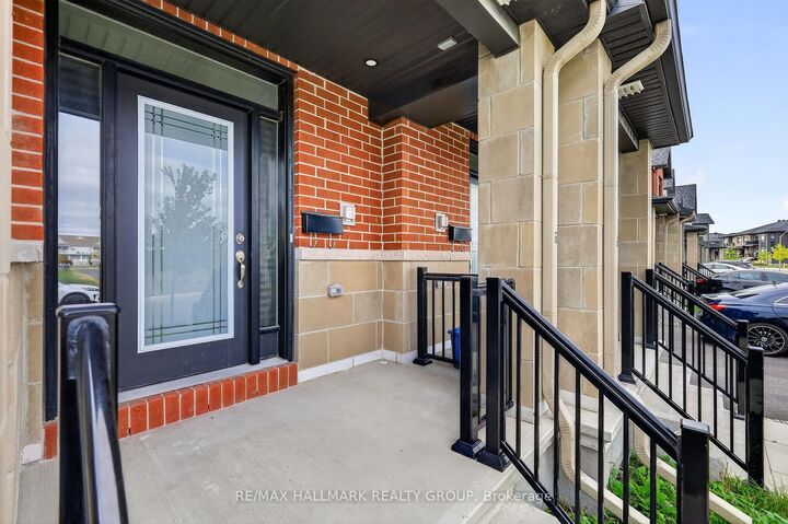 Property Photo:  1024 Montelena Road  ON K2S 2R8 
