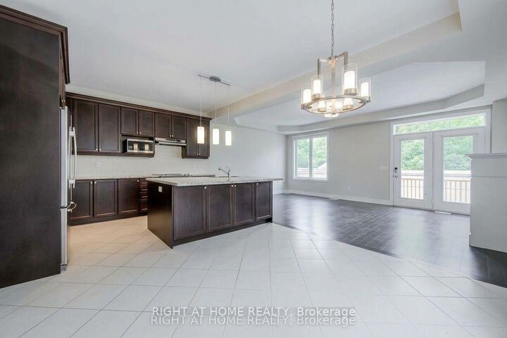 Property Photo:  537 Terrace Way  ON L6M 1N6 