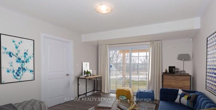 Property Photo: 22 Bank Swallow Crescent ON N2P 2N3