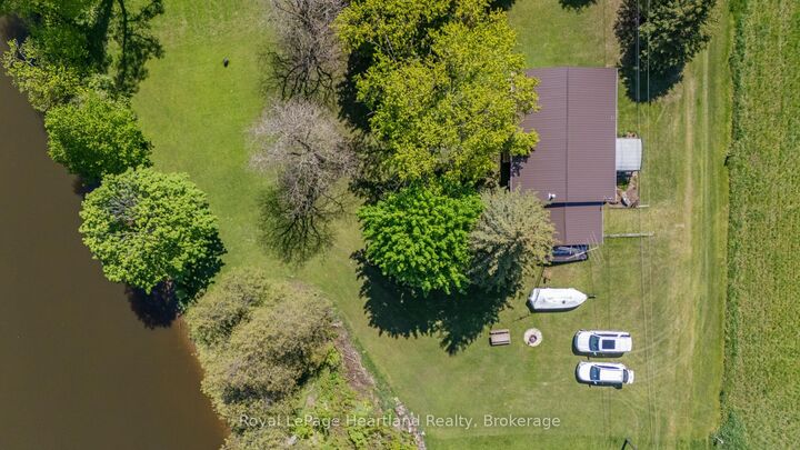 Property Photo:  48 Poechman Lane  ON N0G 2V0 