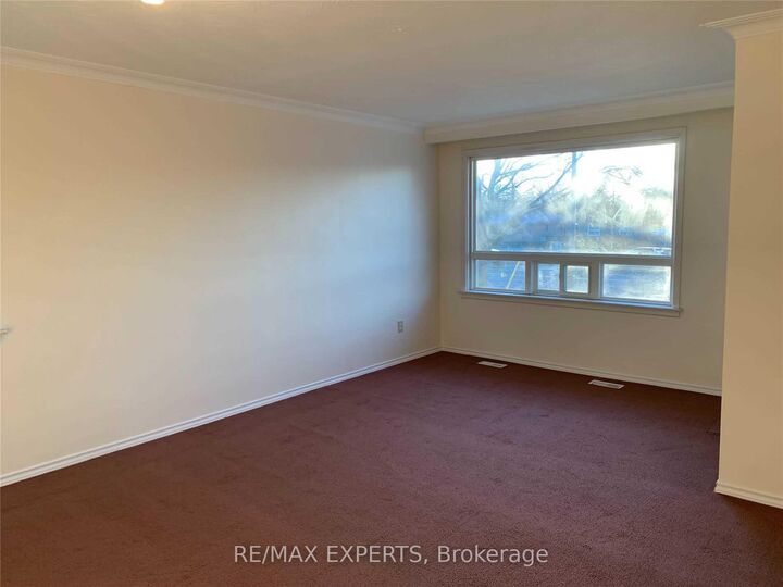Property Photo:  733 Markham Road  ON M1H 2A8 