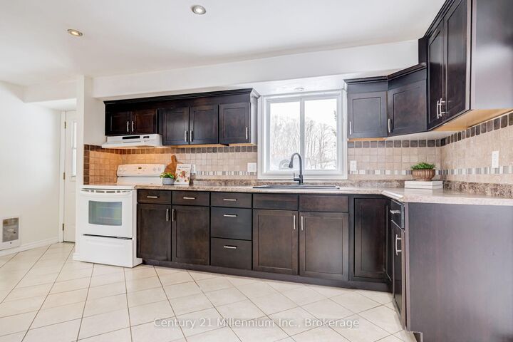 Property Photo:  124 Main Street  ON N0H 1W0 