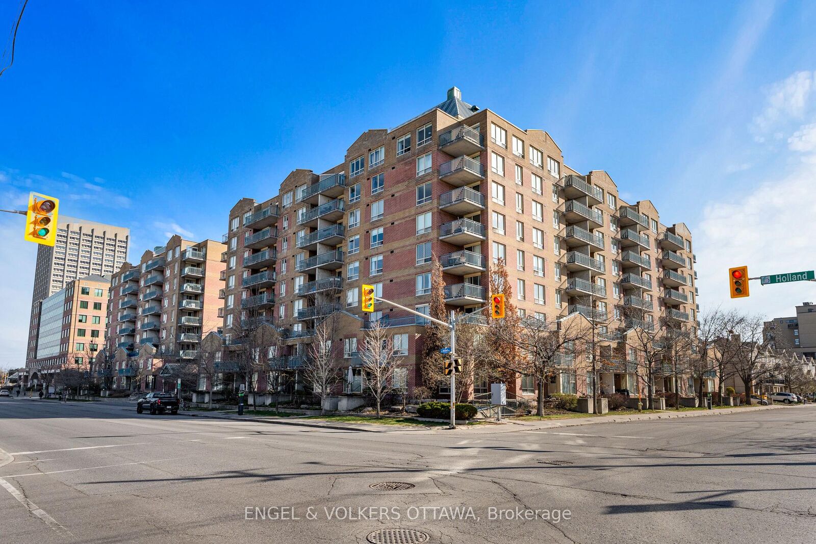 Property Photo: 45 Holland Avenue 610 ON K1Y 4S3