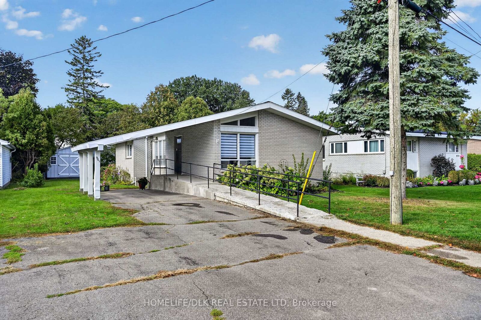 Property Photo:  961 Massie Drive W  ON K0E 1T0 