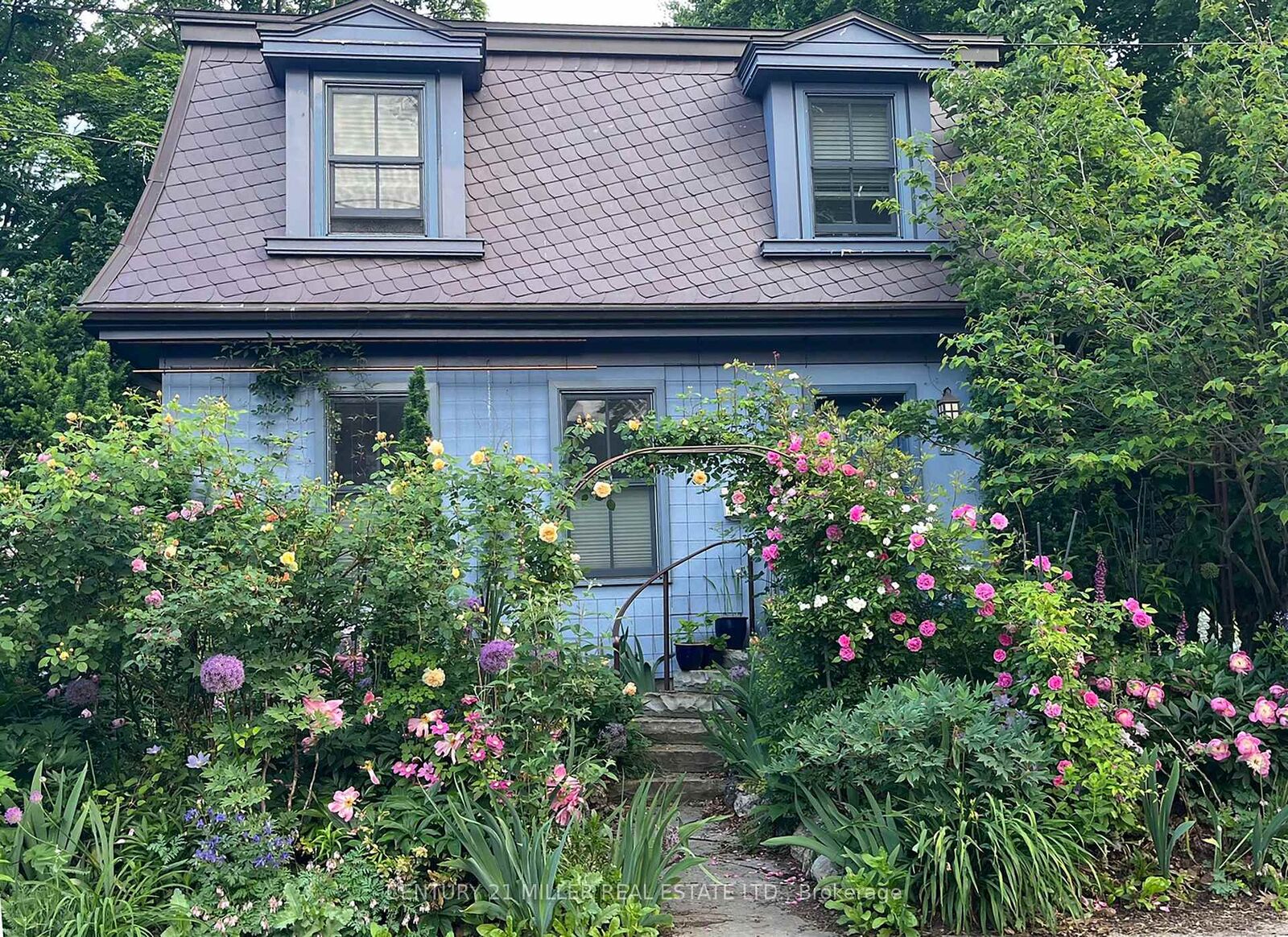 Property Photo: 43 Burnet Street ON L6K 1B6