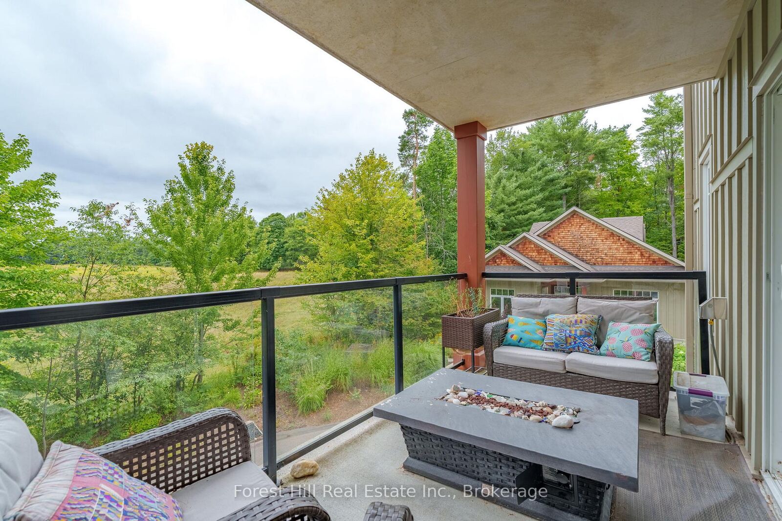 Property Photo:  391C Manitoba Street 204  ON P1L 0B5 