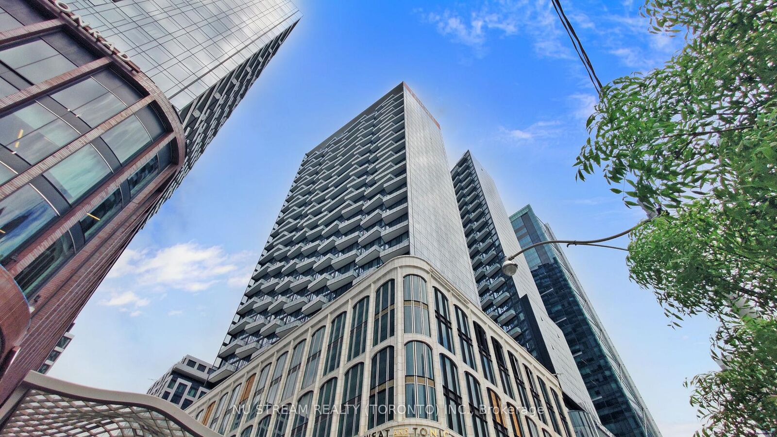 Property Photo:  470 Front Street W 1408  ON M5V 0V6 