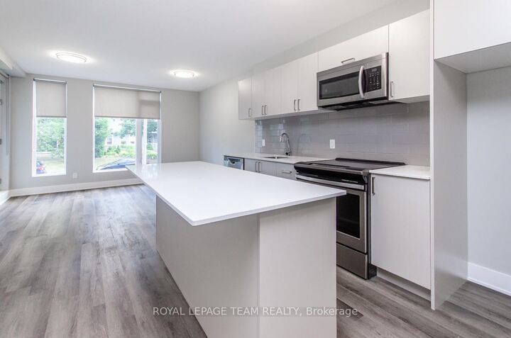 Property Photo: 1295 Summerville Avenue 101 ON K1Z 8G7