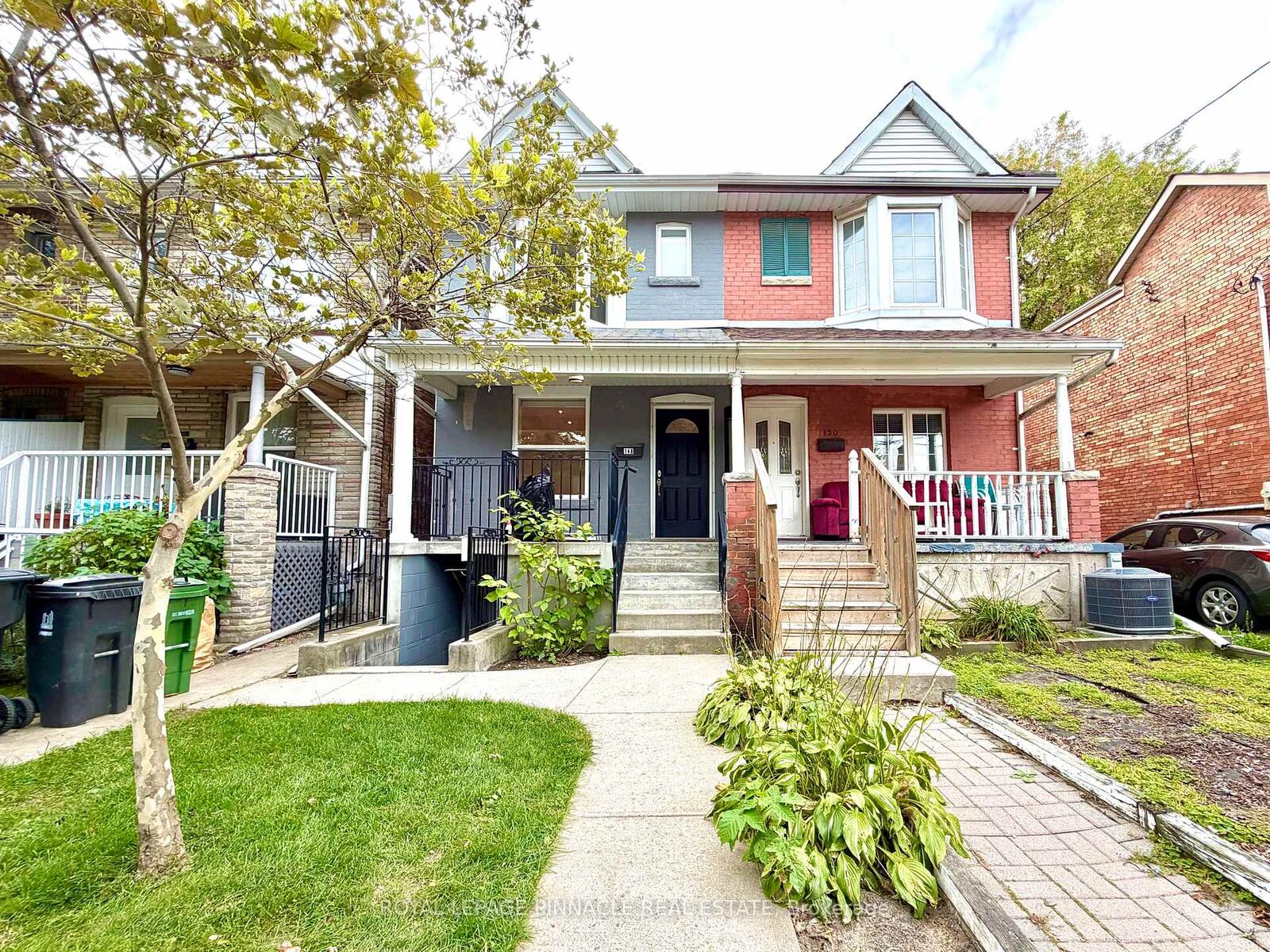 Property Photo: 148 Campbell Avenue Main ON M6P 3V2