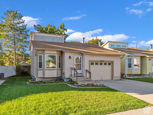 Property Photo: 2983 W Sussex Pl UT 84119