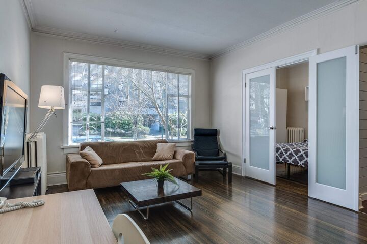 Property Photo:  935 Jervis Street 17  BC V6E 2B5 