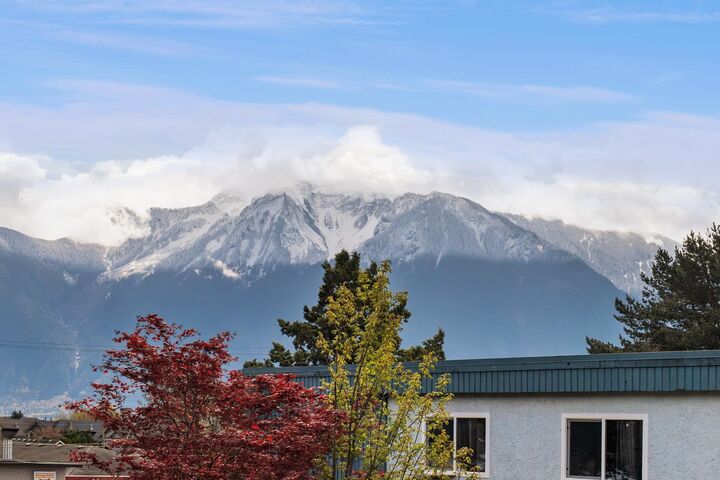 Property Photo: 1783 Agassiz-Rosedale No 9 Highway 327 BC V0M 1A4
