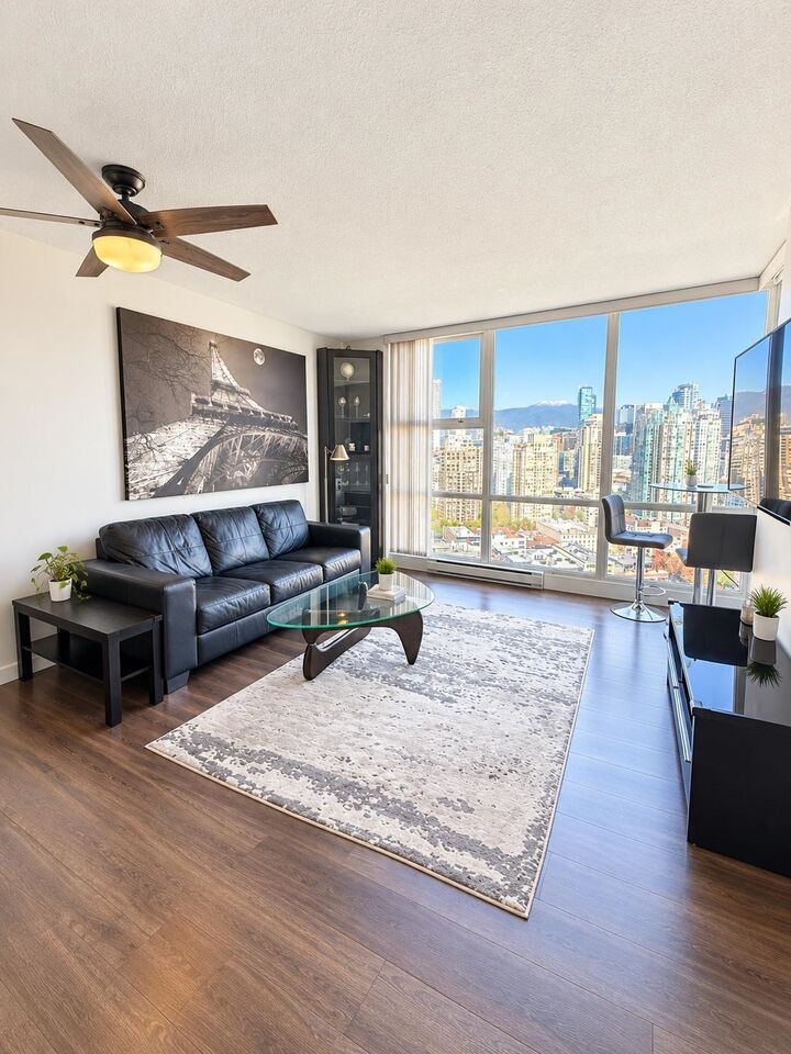 Property Photo:  193 Aquarius Mews 3305  BC V6Z 2Z2 