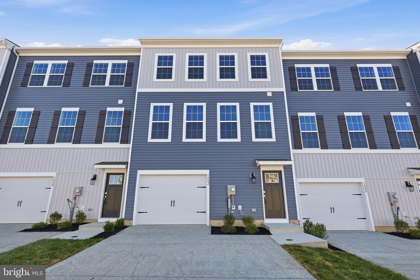 Property Photo:  1082 Meadowlark Drive  PA 18051 