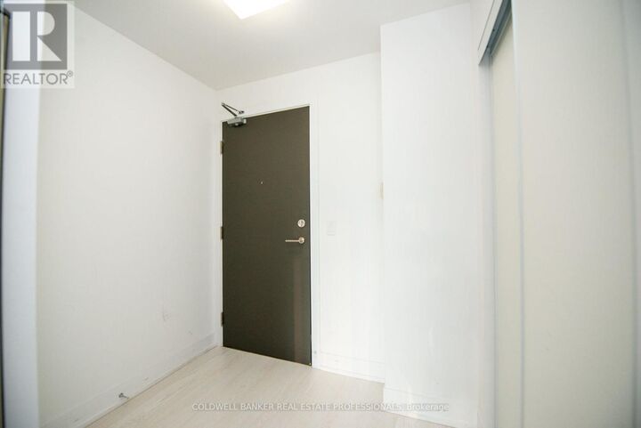 Property Photo:  68 Merton Street West 413  ON M4S 1A1 