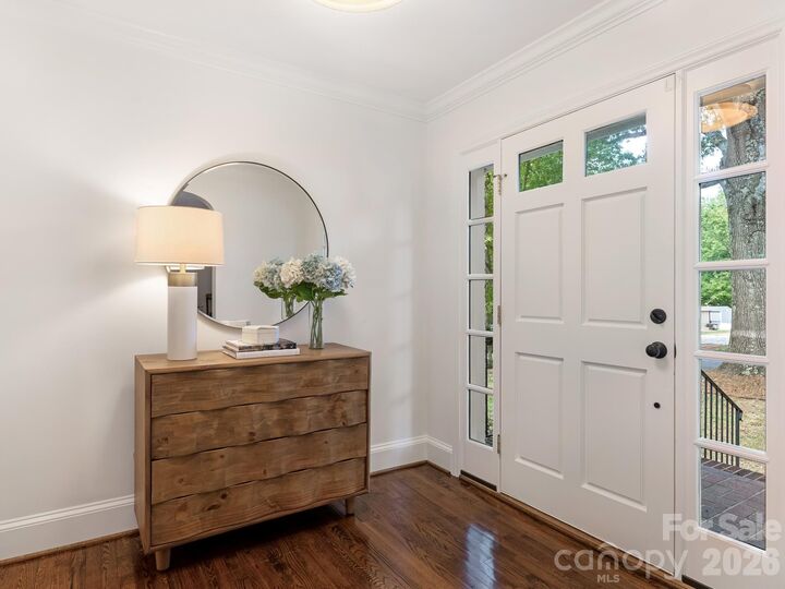 Property Photo:  4218 Chelmsford Road  NC 28211 