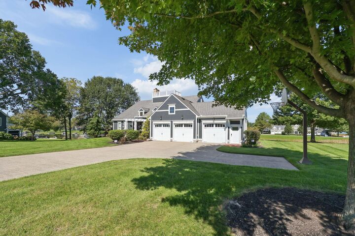 Property Photo:  15310 Shoreline Drive  OH 43076 