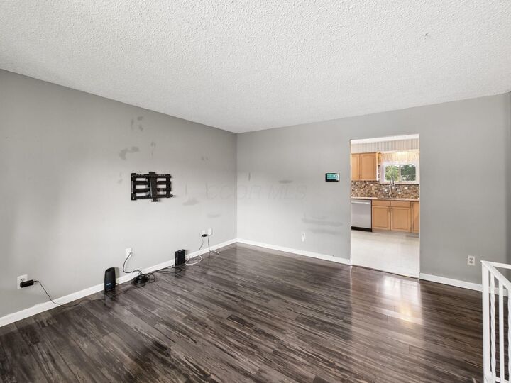 Property Photo:  5446 Mellowbrook Court  OH 43232 
